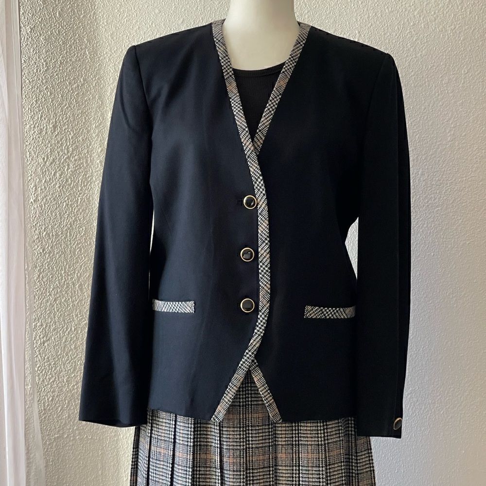 Rare Pendleton black blazer size 10